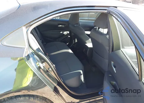 2020 Toyota Corolla Le z USA, uszkodzony, nr VIN 5YFEPRAE8LP130005